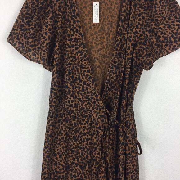 NWT Madewell Flutter-Sleeve Wrap Mini Dress in Painted Leopard Medium - Picture 10 of 15